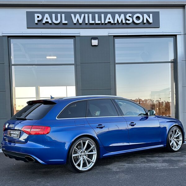 AUDI RS4 AVANT 4.2 FSI V8 OR £22,000 CASH ALTERNATIVE - Image 3