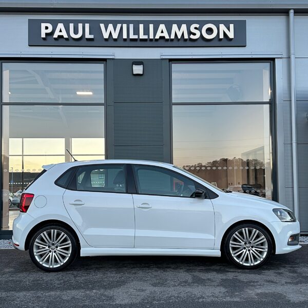 VOLKSWAGEN POLO 1.4 TSI BLUEGT OR £7,000 CASH ALTERNATIVE - Image 4