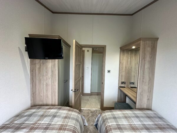 3 OR 4 NIGHT STAY IN THE HEILAN' LODGE - Image 11